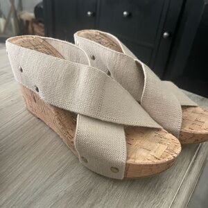 Lucky Brand Cream Wedge Sandals